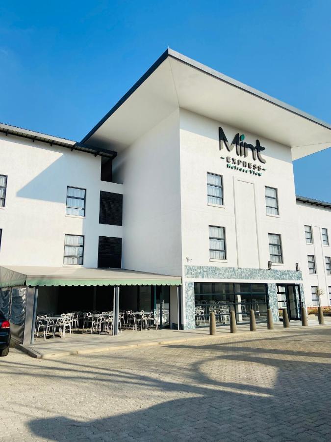 Apartamento Mint Express Melrose View Johannesburgo Exterior foto